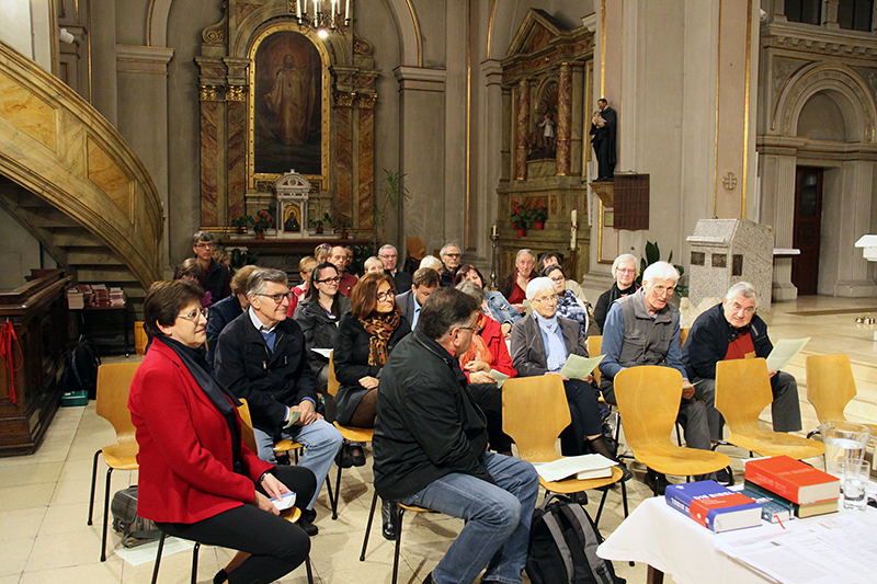 Start der neuen Gesprächsreihe Menschen im Gespräch – Kirche am Keplerplatz