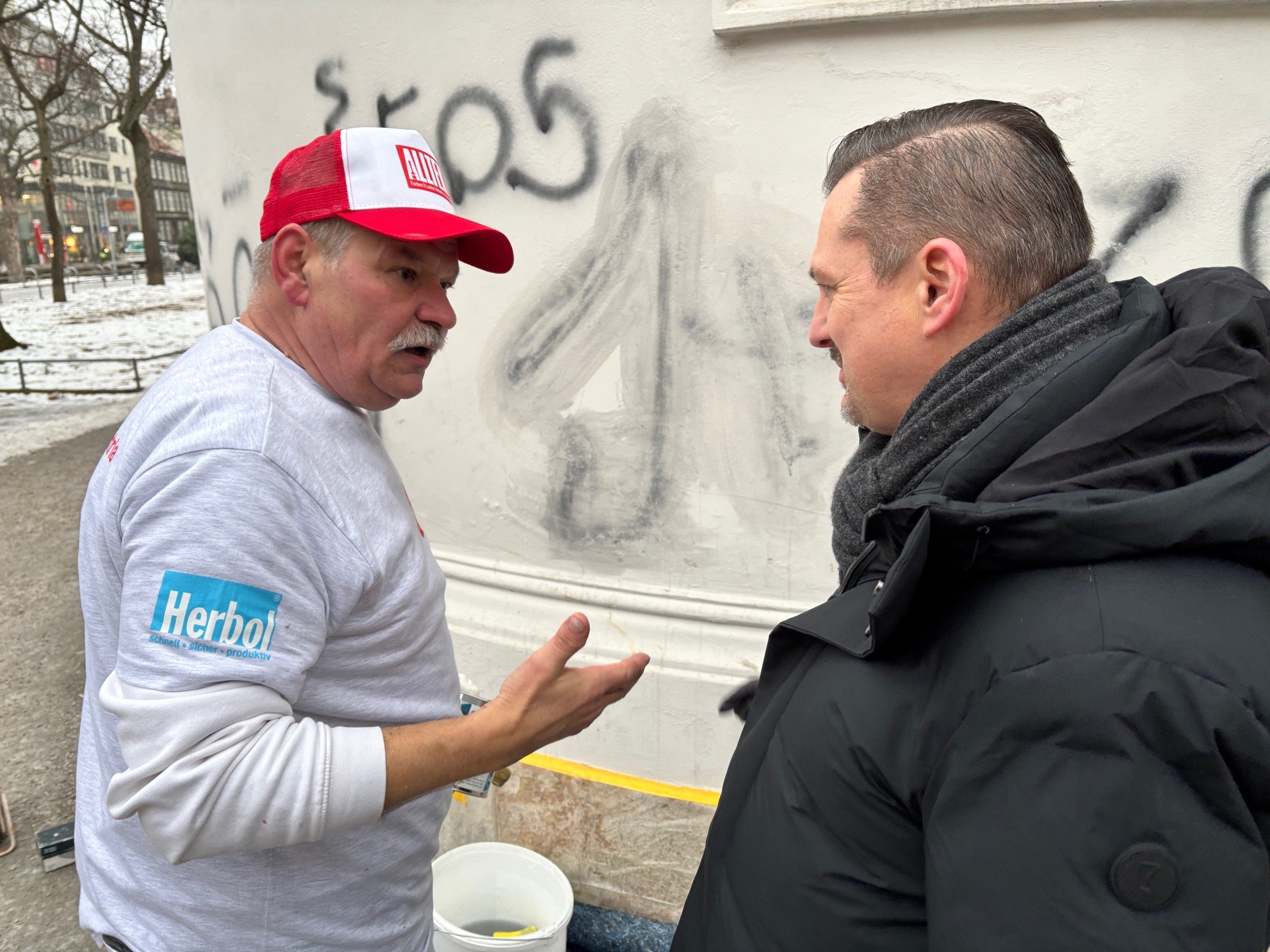 Übermalaktion Graffiti Keplerkirche 3 22.01.26 C Harald Schuster