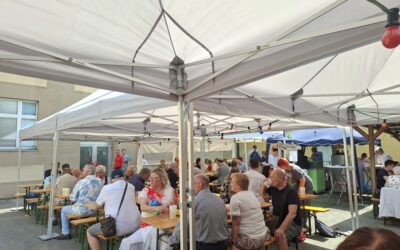 Kirtag in der Alxingergasse